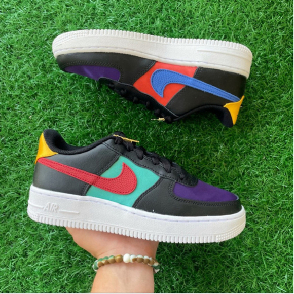 Nike Shoes - Nike Air Force 1 AF1 LV8 EMB